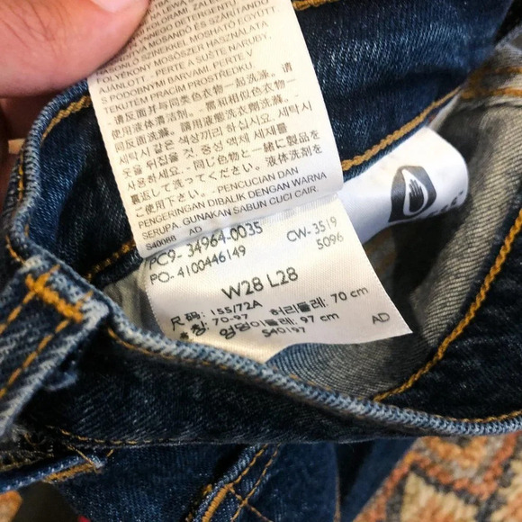 RARE Levi's Wedgie Straight Gold Chain Denim Jeans - Picture 13 of 13